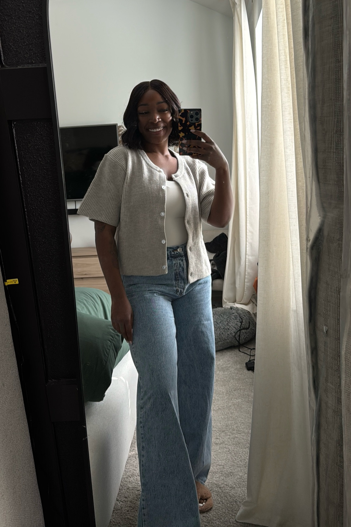 OOTD for the office. This sweater is so comfy and I love the fit! 

work wear, office friendly, business casual

#LTKMidsize #LTKWorkwear