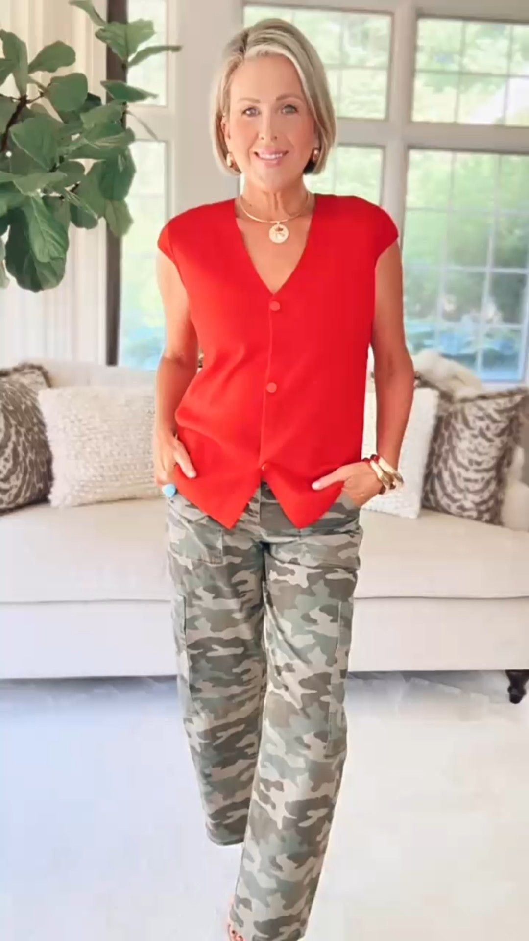 Wearing a S in top and S in pants
5’5/130

#LTKSeasonal #LTKFindsUnder50 #LTKOver40