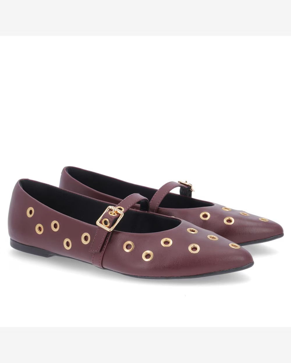 Sapatilha Vinho Couro Bico Fino Ilhós | Riachuelo (BR)