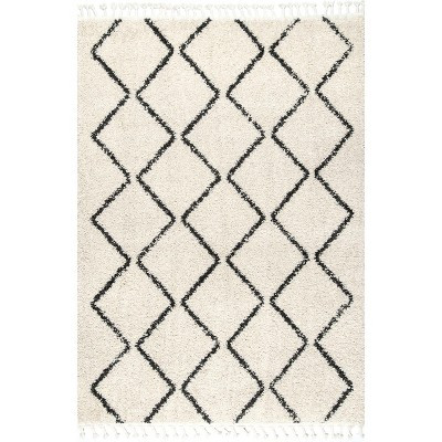 nuLOOM Michelle Diamond Trellis Tassel Area Rug | Target