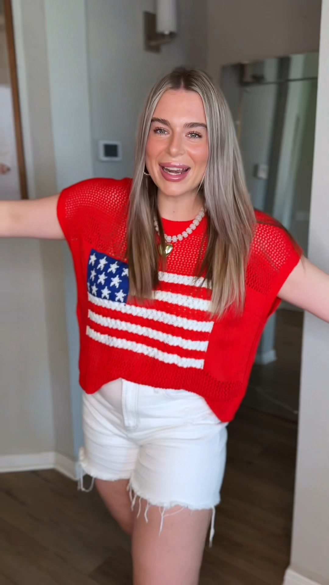 ❤️🤍💙

#LTKootd #LTKMidsize #LTKmomlife