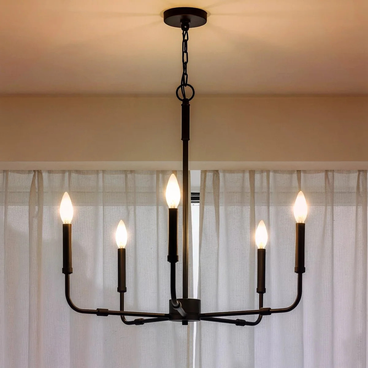 UQL3803 Modern Farmhouse Chandelier 25.25''H x 24''W, Matte Black Finish, Bideford Collection | Urban Ambiance, Inc.