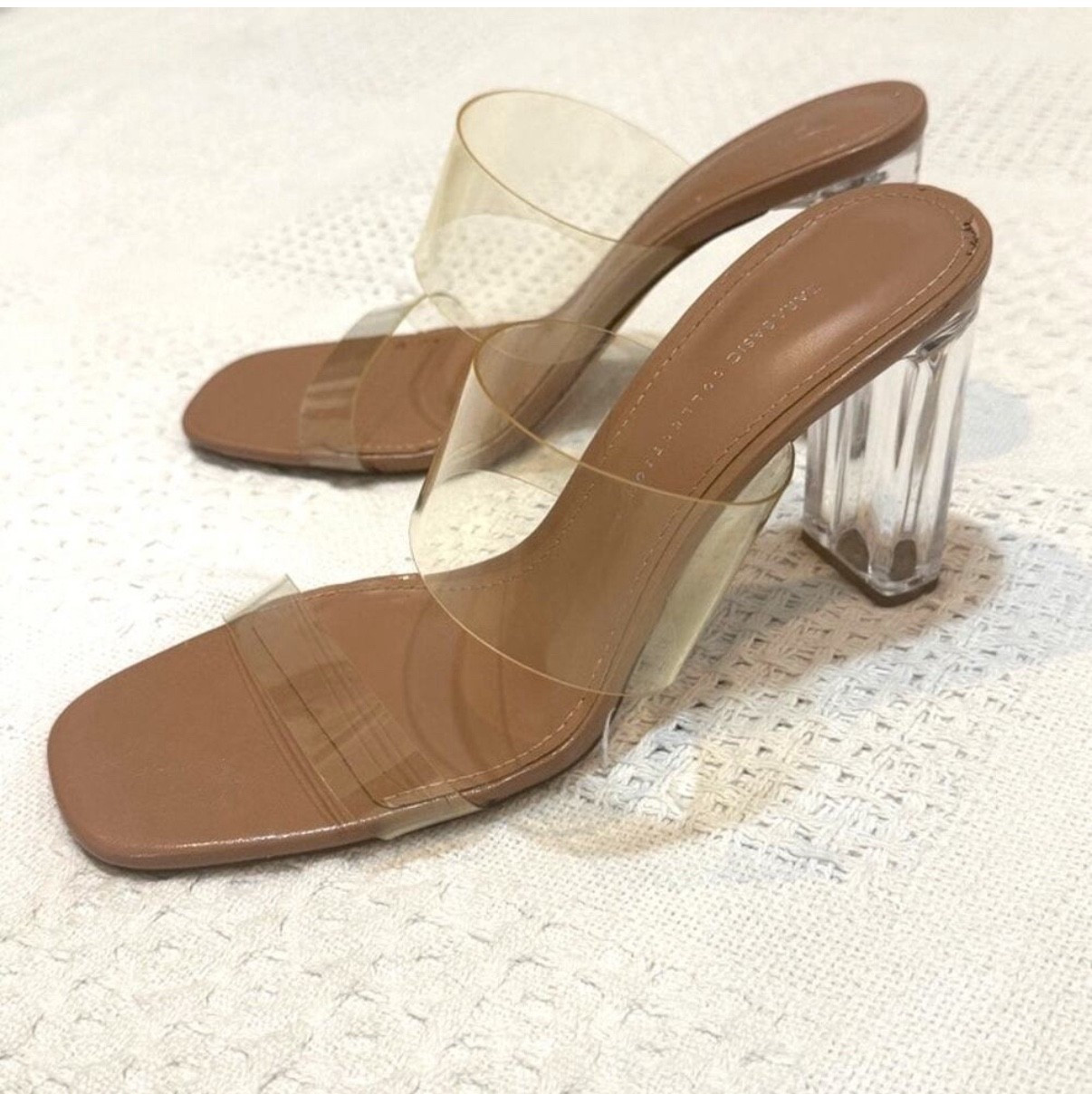 #clear #clearheels #clearstrapshoes #pvcheels #clearpumps 