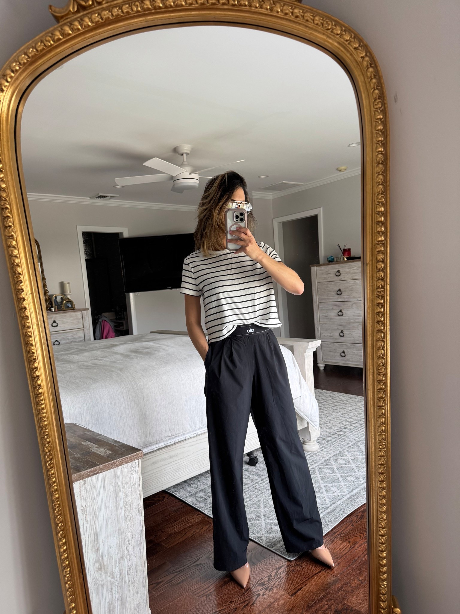 Suit up trouser
* size xs

Organic Cotton Vintage Crop
* size s


Alo yoga
Gap

#LTKWorkwear #LTKActive