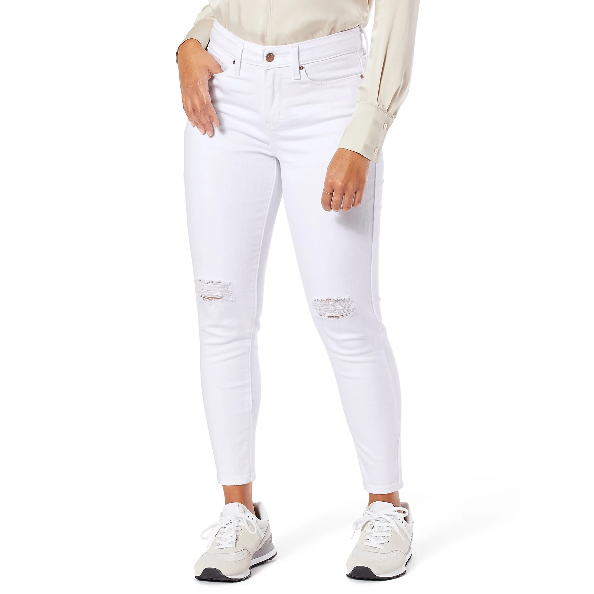Signature by Levi Strauss & Co. Women's Mid Rise Skinny Cropped Jeans | Walmart (US)