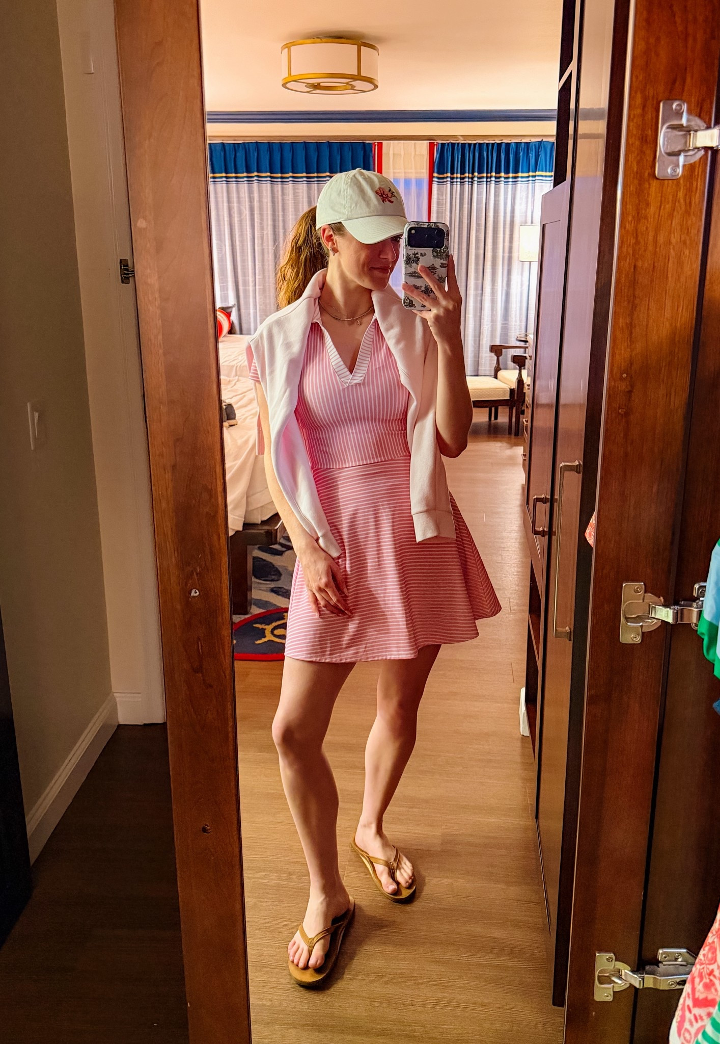 Possibly my favorite golf outfit ever!! Had the best morning playing a round with some friends - perfect way to kick off a work conference week!! ⛳️🌸

#LTKActive #LTKootd