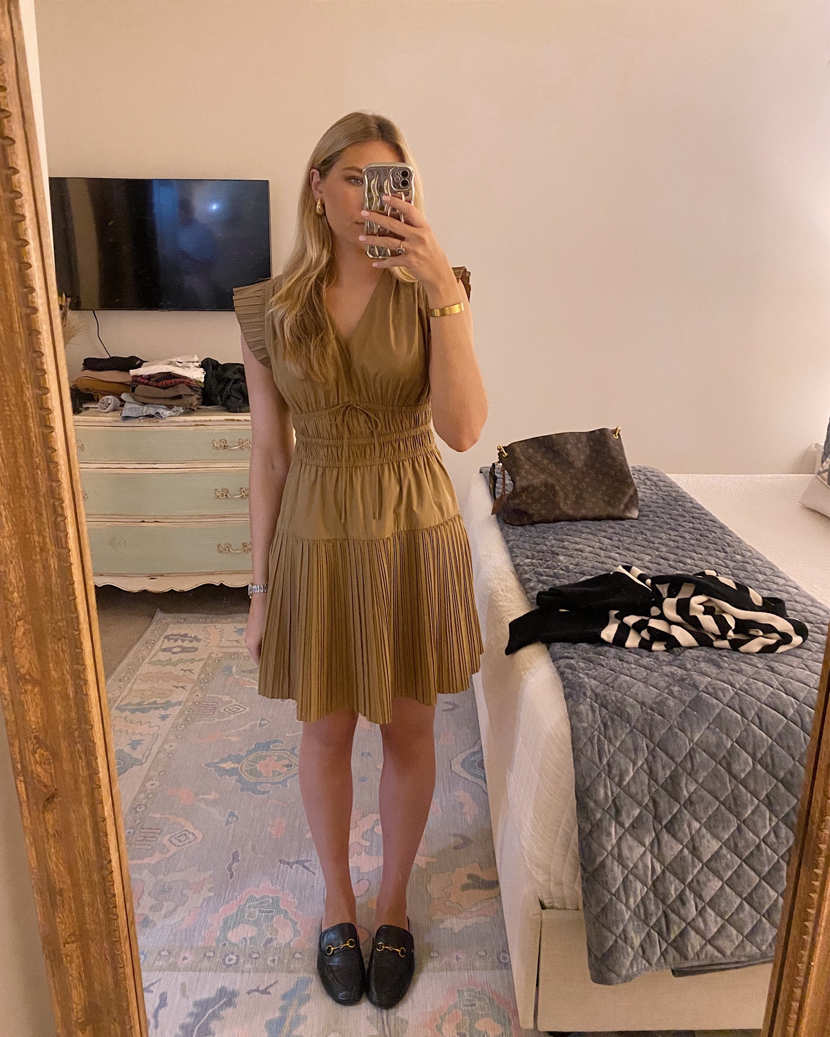 Work Wear! Dress and sweater are from At Home Furnishings.

work wear // business casual // summer to fall 

#LTKFindsUnder100 #LTKSeasonal #LTKWorkwear