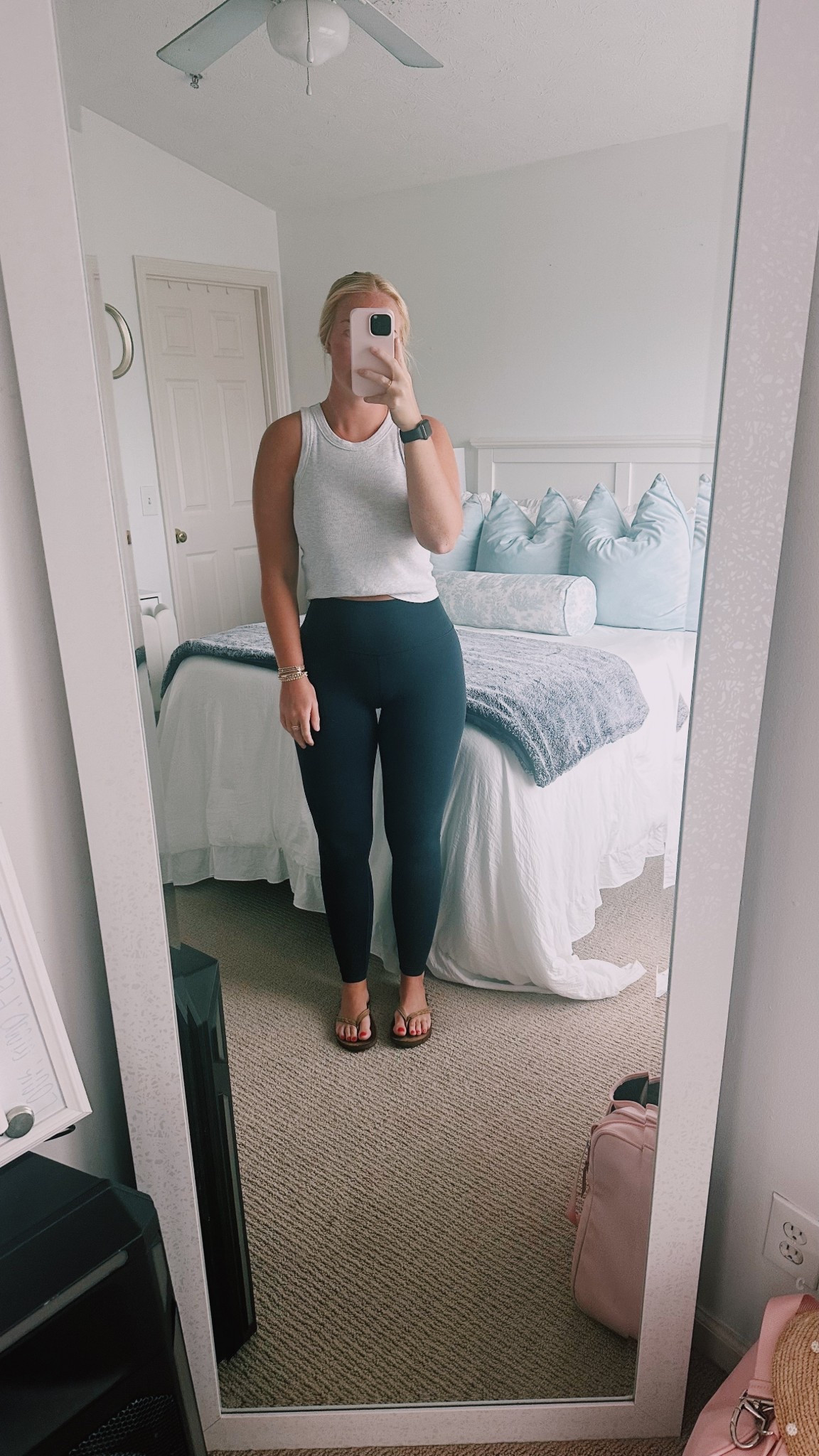 Leggings & flips flops is an elite combo  🩴 ☀️ 

#LTKActive #LTKU