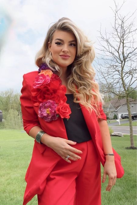 This two piece suit is one of my power colors! It’s super affordable and I have it in six colors! For a fun vibe, I pinned on faux flowers to make the blazer look custom made ❤️ #workwear #midsize #blazer 

#LTKWorkwear #LTKMidsize #LTKOver40