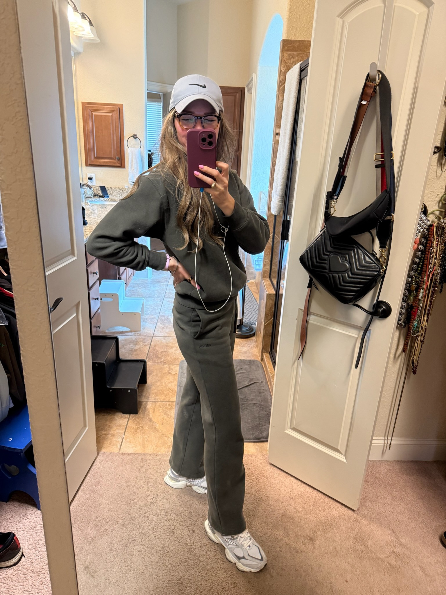 Cozy ootd! 🤍

#LTKTravel #LTKActive #LTKStyleTip