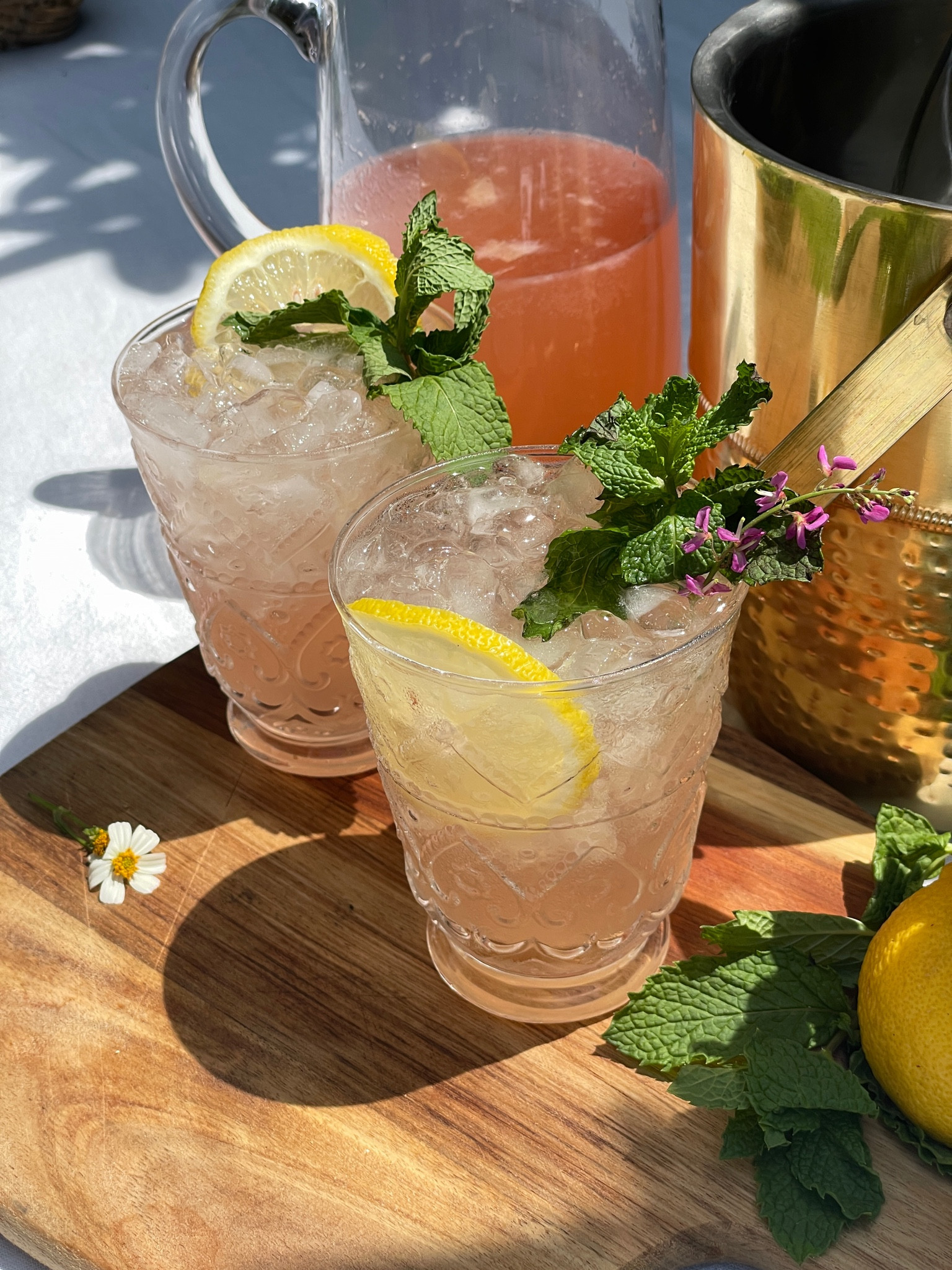 These drinking glasses are perfect for juleps, teas, and whatever your favorite summer sip is!

Home and kitchen, outdoor table, hostessing

#LTKSeasonal #LTKhome #LTKunder100