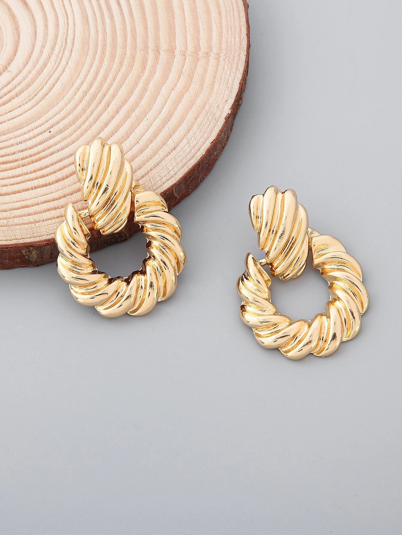 Textured Metal Geometric Drop Earrings | SHEIN
