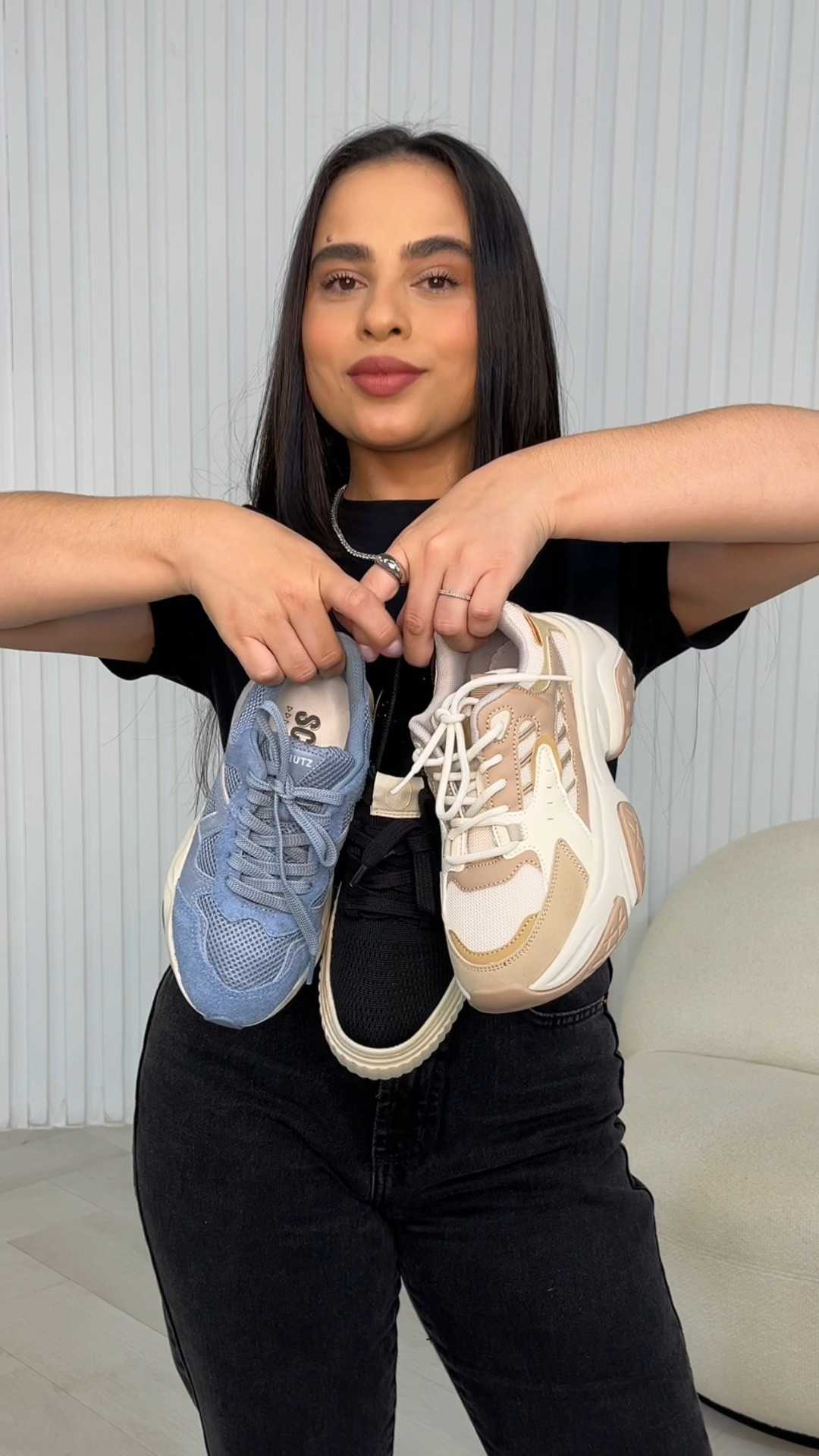 1 base de look (jeans e camiseta) + 3 tênis ZZMALL =
looks para o dia-a-dia e trabalho || cupom de desconto
ZZCUPOM604 + cashback para novas compras

#LTKbrasil #LTKshoes