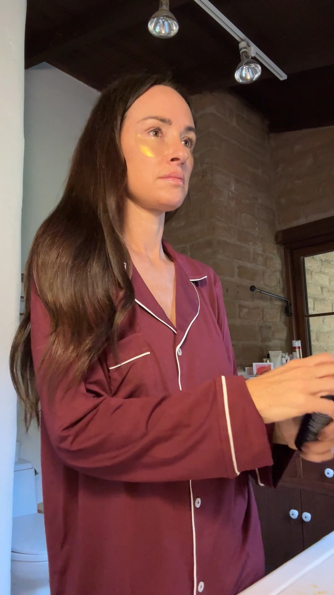 Sleepless night require extra morning TLC! These are the absolute best eye patches, and this probiotic face mist is next level. 