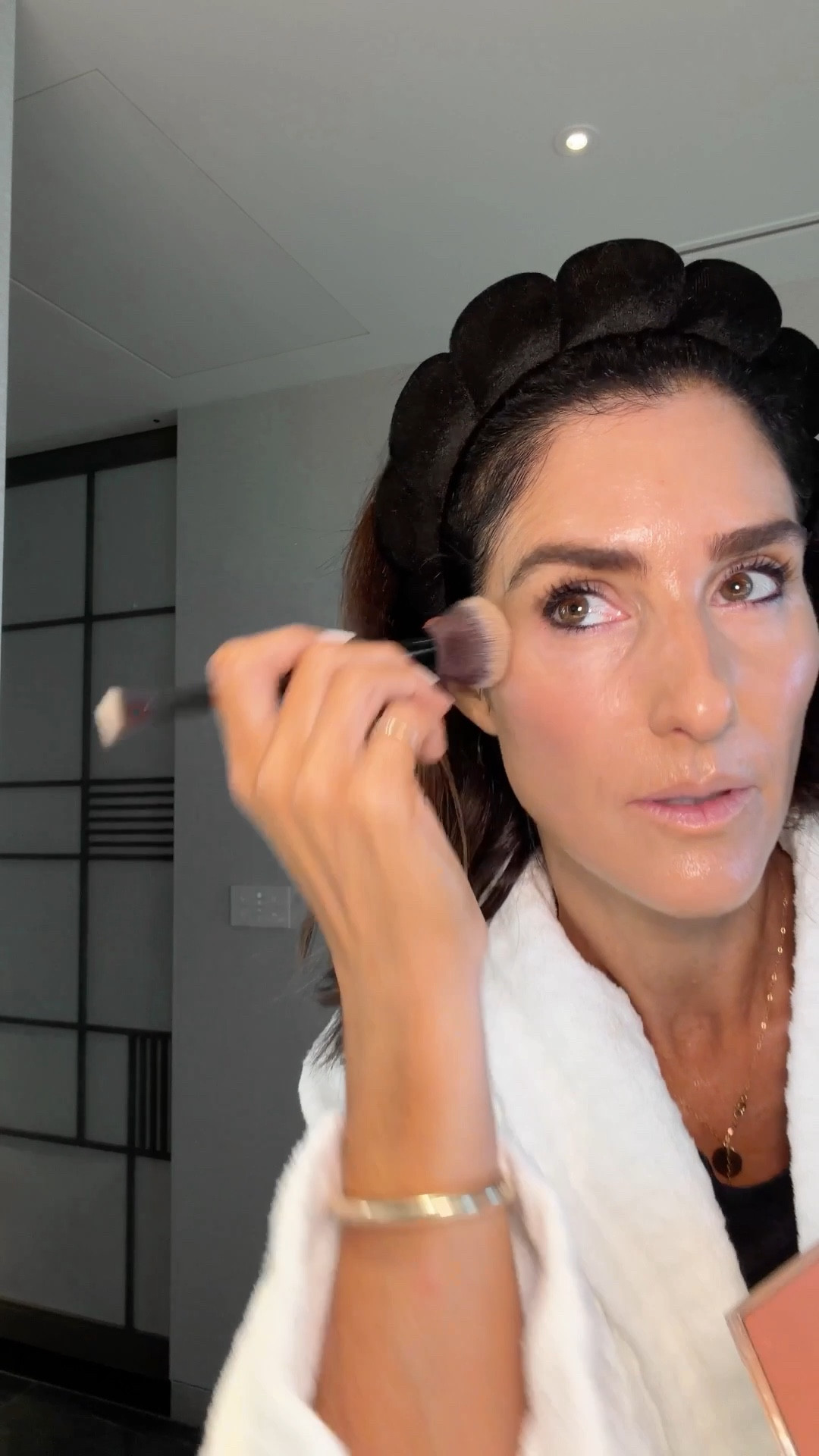 Good morning from Tokyo Japan! Wanted to get ready with you this morning and share a couple of my favorite products 
Foundation:neutral tan 
Concealer: 3.5
  #stylinbyaylin #aylin #beauty 

#LTKSaleAlert #LTKgrwm #LTKTravel