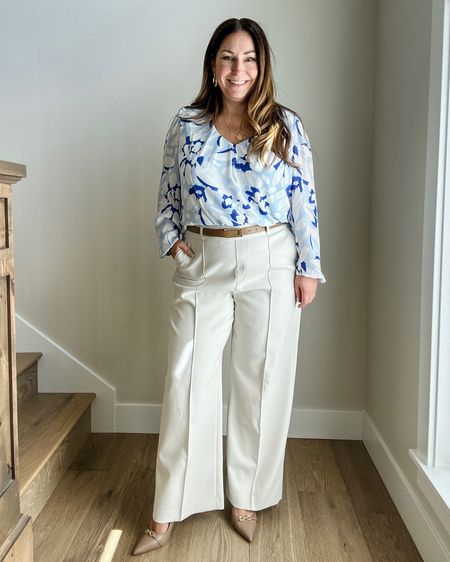 Women’s Workwear Outfit 

Fit tips: blouse tts, L // pants size up, XL 

Summer  workwear  summer outfit  summer fashion  workwear  midsize fashion  midsize outfit  floral blouse  wide leg pants  the recruiter mom    

#LTKStyleTip #LTKMidsize #LTKWorkwear