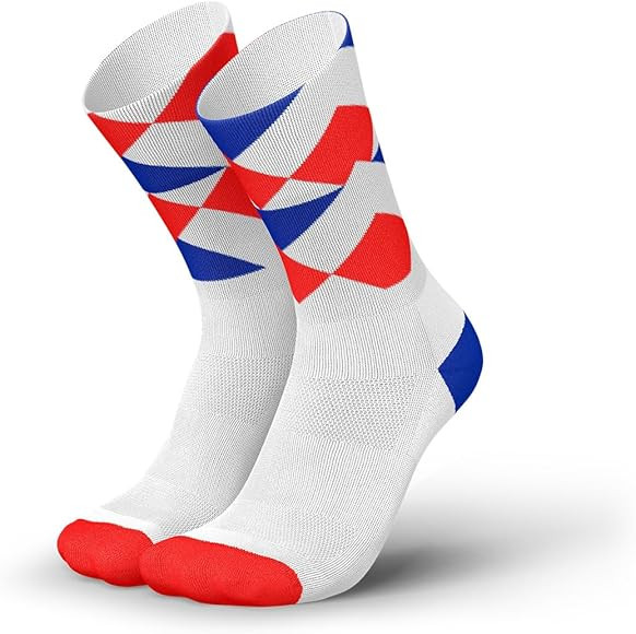 INCYLENCE Running Socks for Men and Women with Light Compression 1 Pair | Amazon (DE)