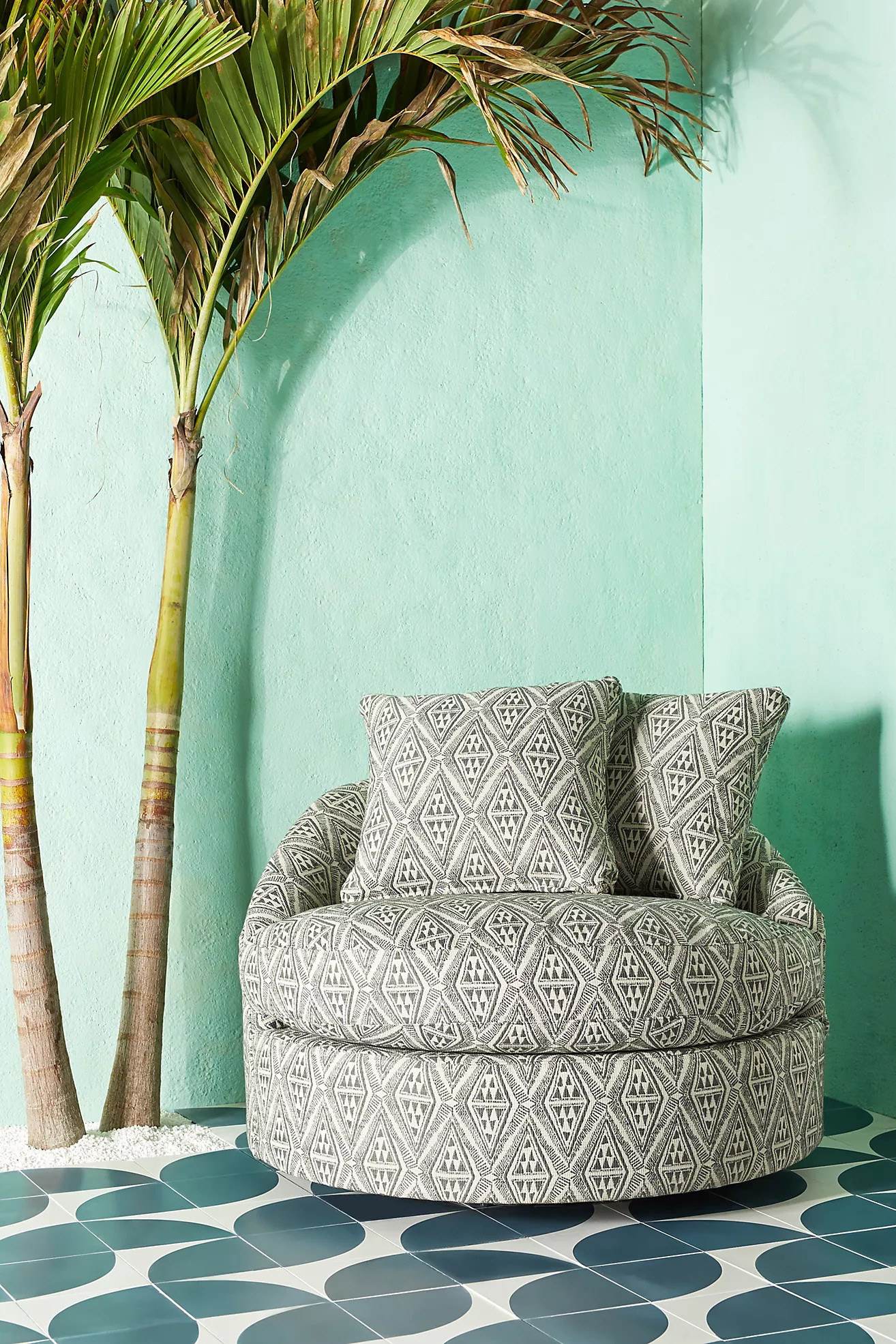 Barwick Indoor/Outdoor Swivel Chair | Anthropologie (US)
