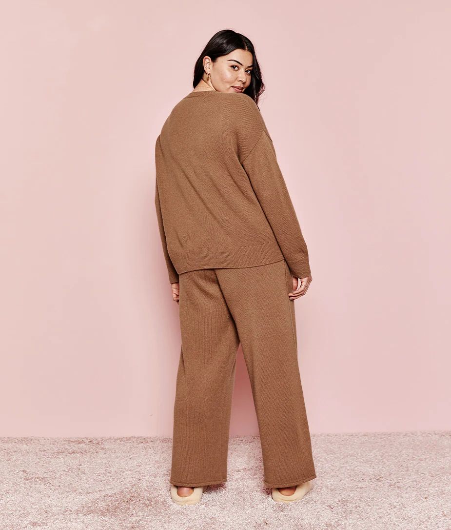 The Luxe Cashmere Blend Sweater Pant - Praline | SummerSalt