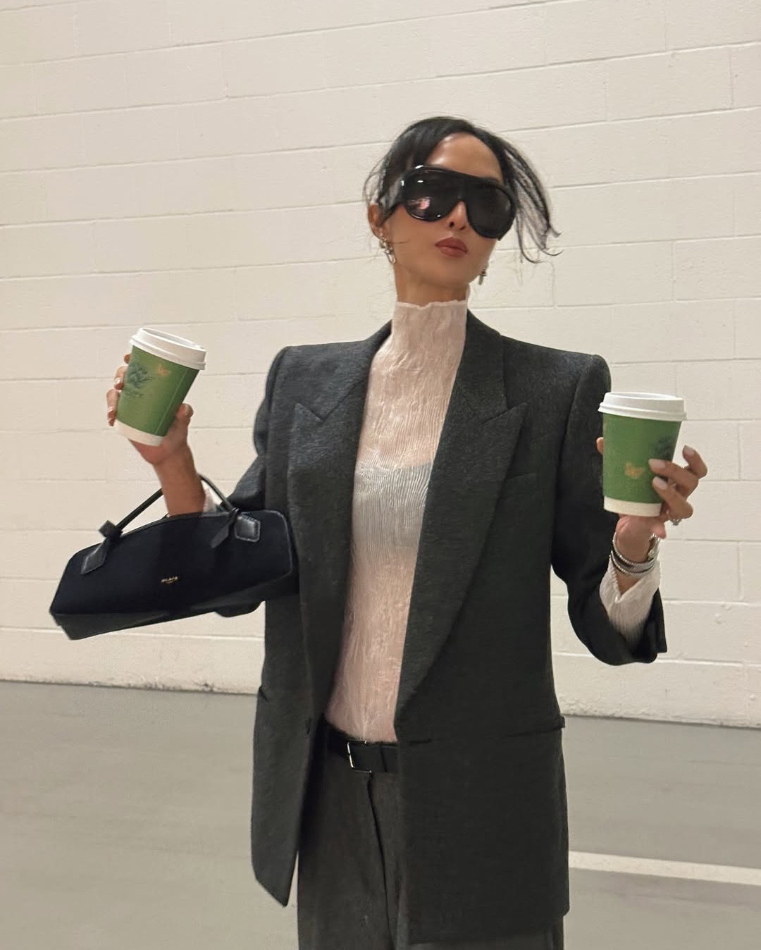 Back in my flow…. rested, recharged, and in full alignment. Mom mode, Pilates mode, coffee run mode, office mode… and yes, a cute fit. Back in my happpppppppy placcccccce 😆

#LTKStyleTip