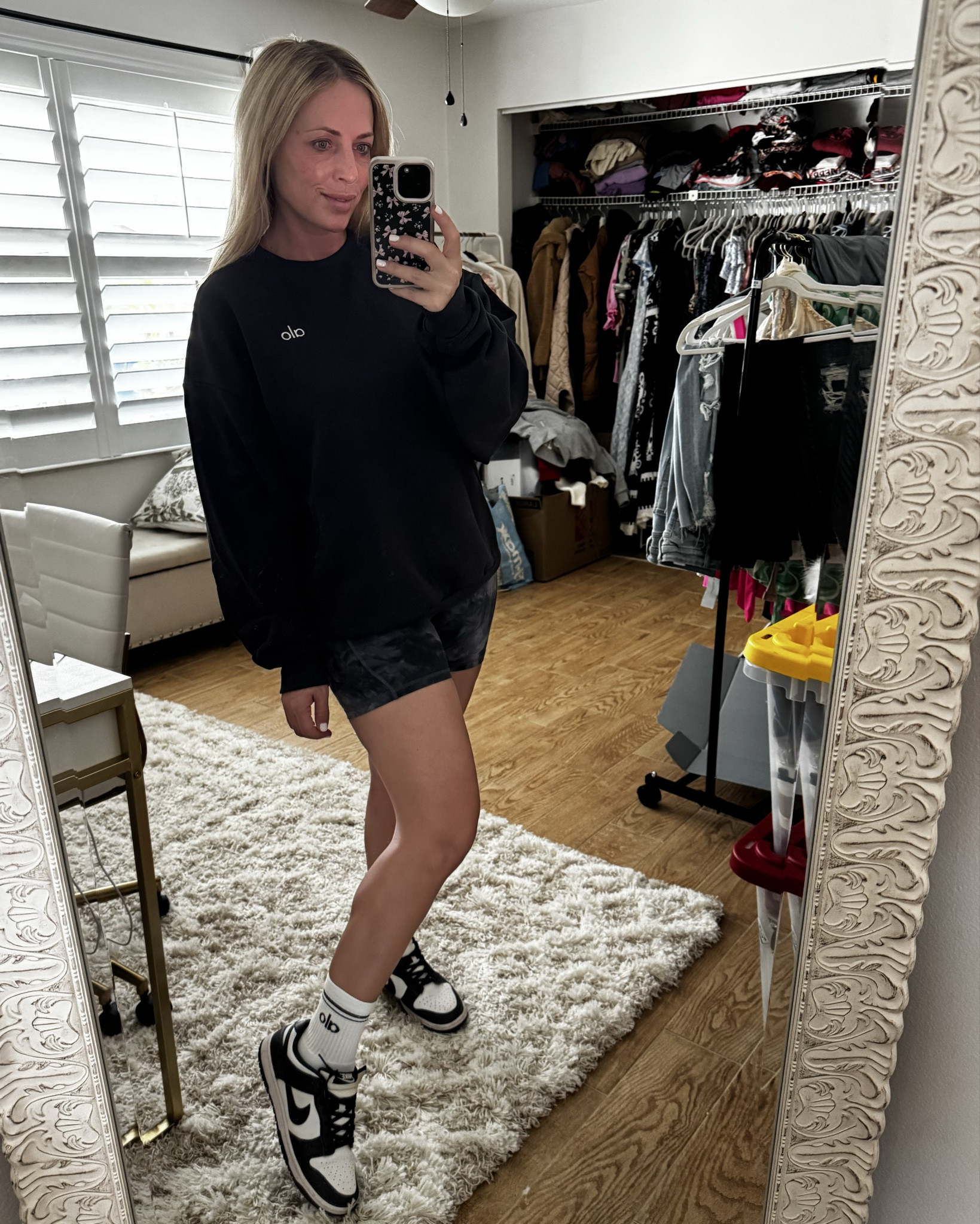 Alo accolade crewneck sweatshirt 

#LTKFindsUnder100 #LTKActive #LTKFindsUnder50