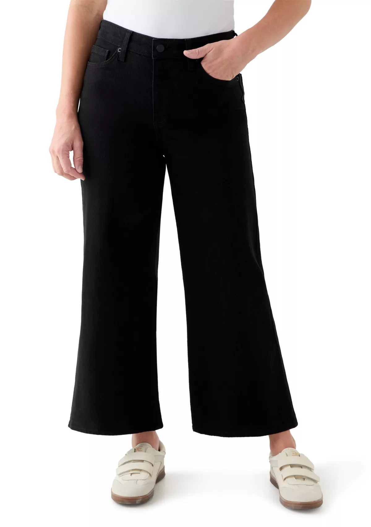 Crown & Ivy™Women's High Rise Wide Leg Cropped Jeans | Belk
