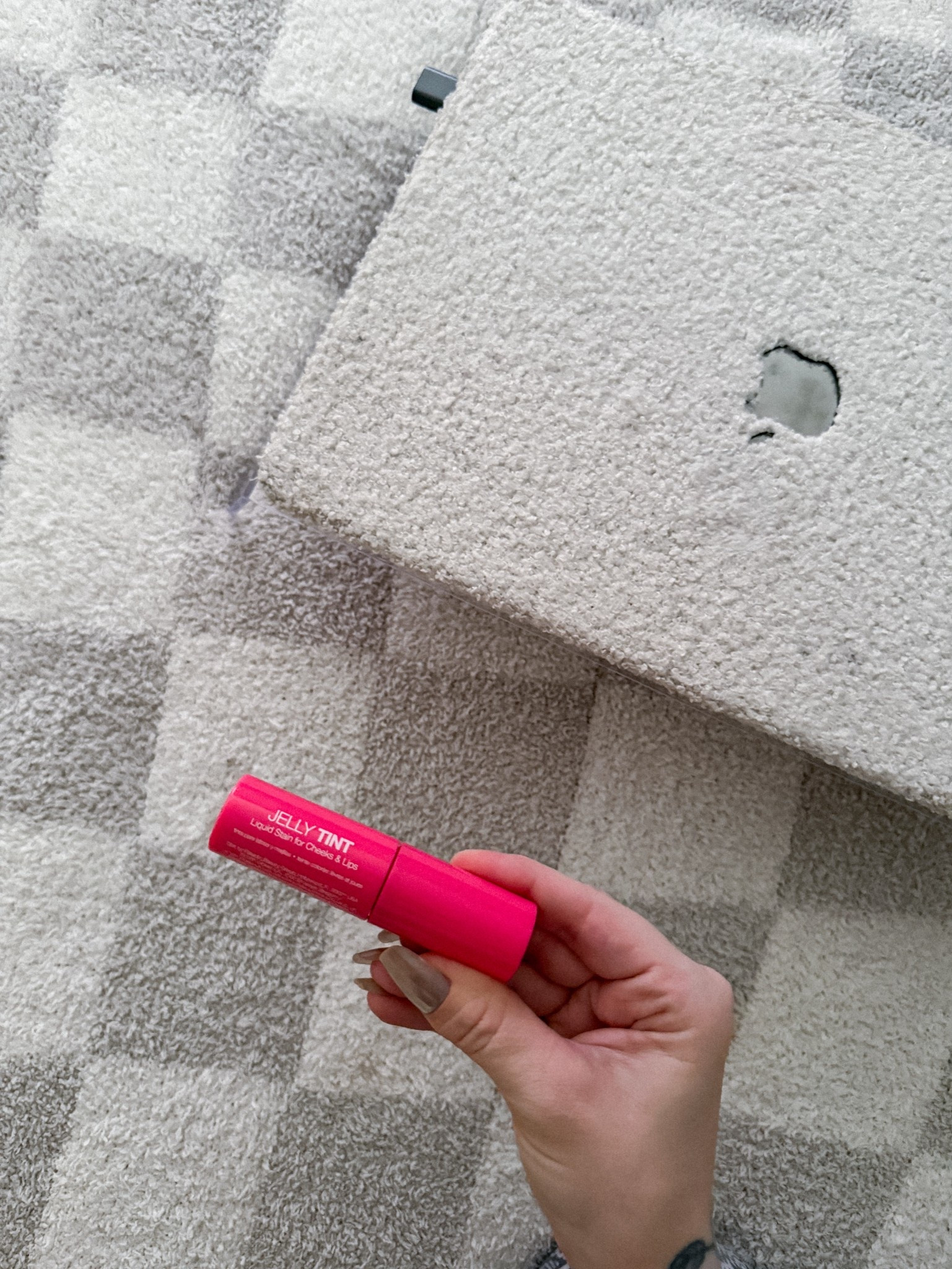 my absolute fav lip tint — it lasts all day and doubles as a cheek stain! 

shade: strawberry sugar


#LTKItBag #LTKFindsUnder50 #LTKBeauty