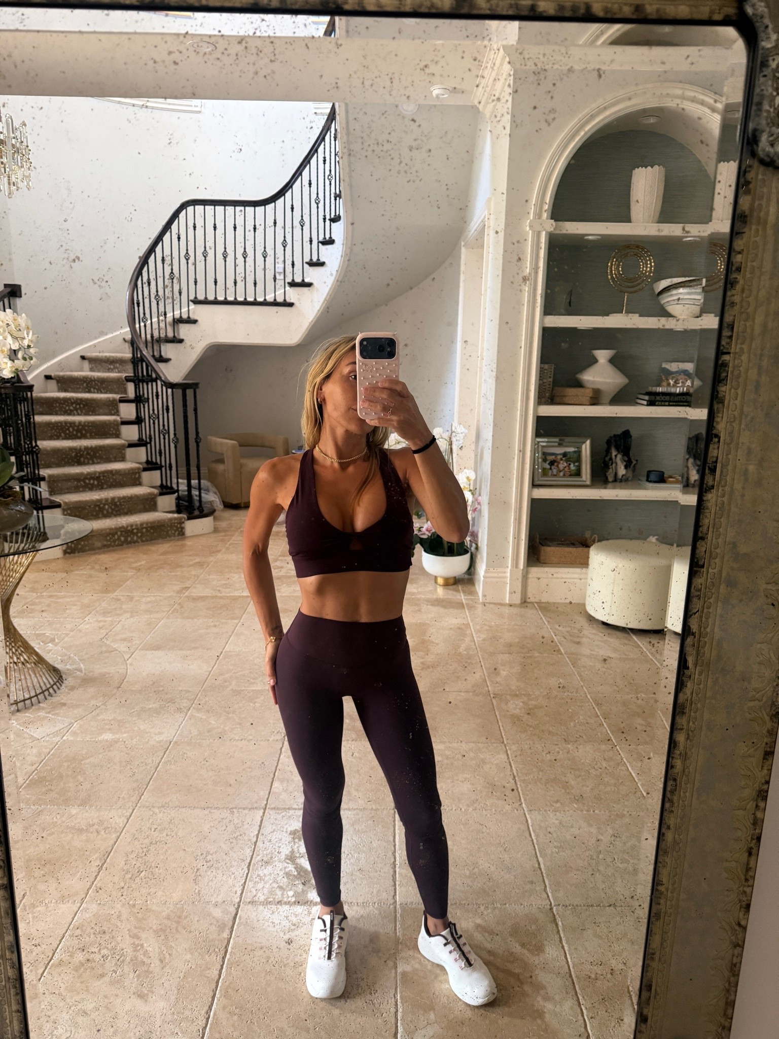 love this Fabletics set