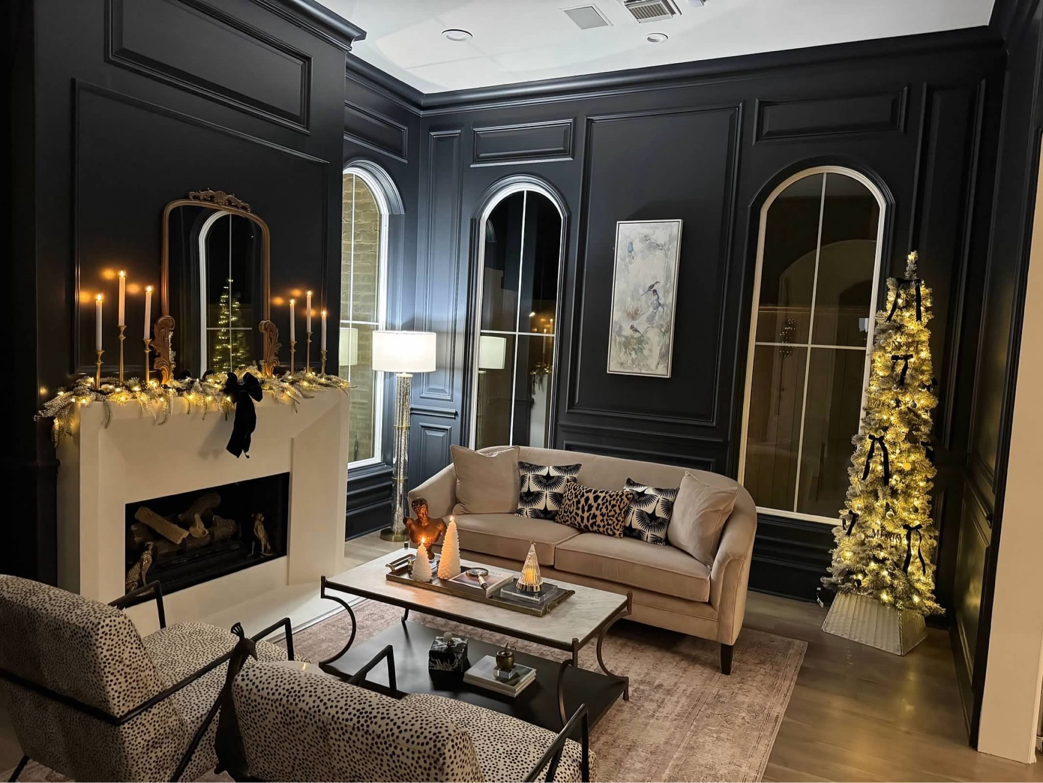 Holiday home decor 🎄

#everypiecefits

Christmas decor 
Christmas tree 
Ornaments
Flocked tree 
Living room decor 
Living room furniture 
Fireplace mantle

#LTKHoliday #LTKHome #LTKSaleAlert