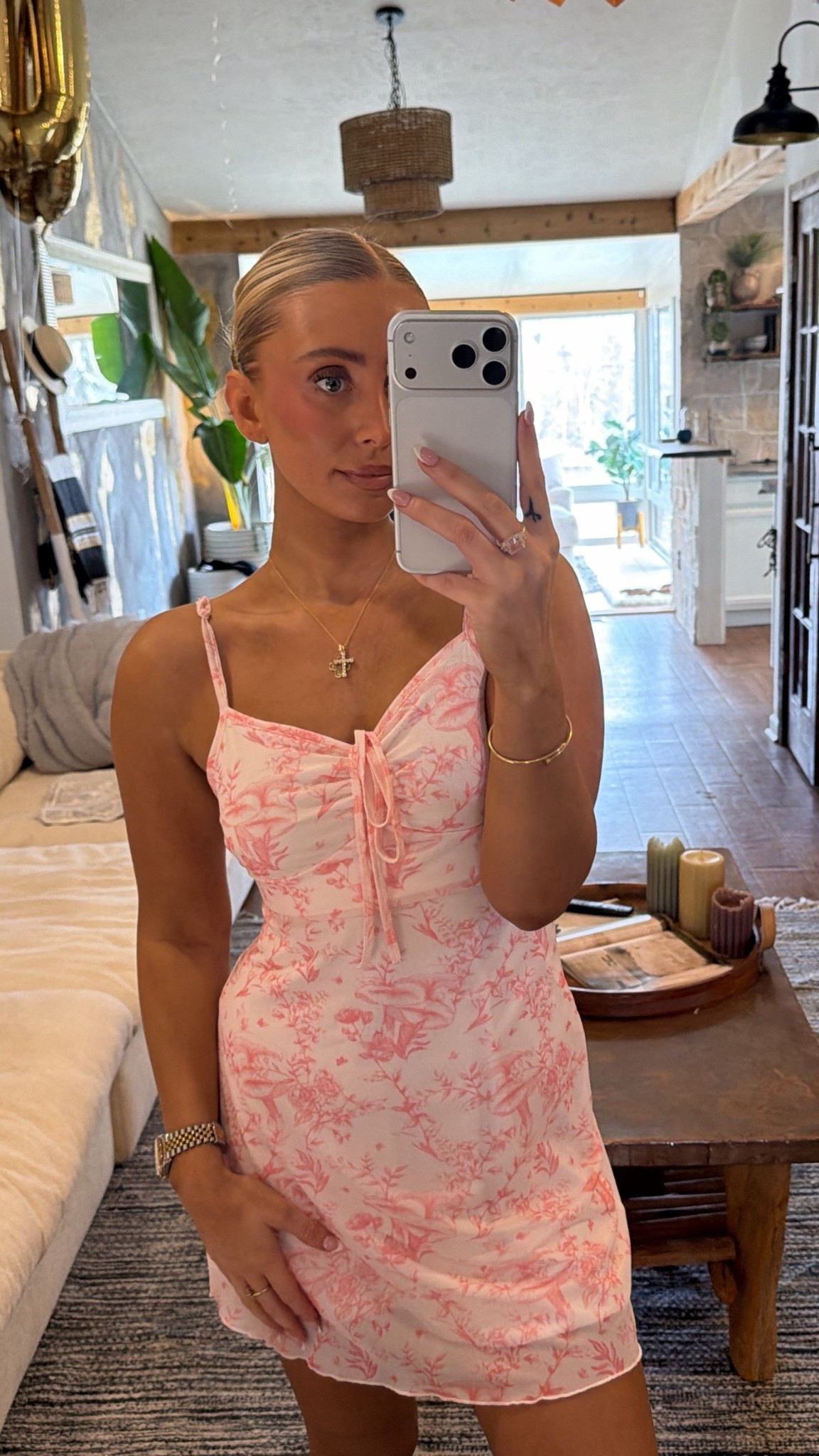 My fav self tanner 


#LTKselfcare #LTKootd #LTKmorningroutine