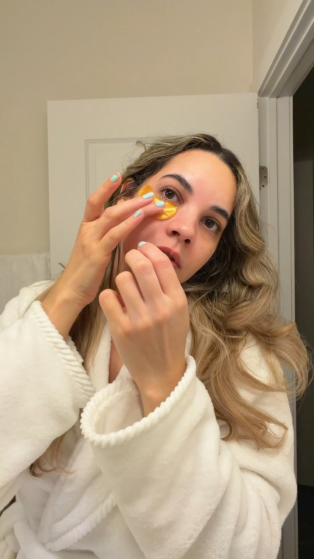 I've tried so many things for my dark circles... these patches finally made a real difference.
✨
Hydrating, brightening, and gentle enough for everyday use.
Tap the link and glow with me.

#LTKmorningroutine #LTKselfcare #LTKmomlife