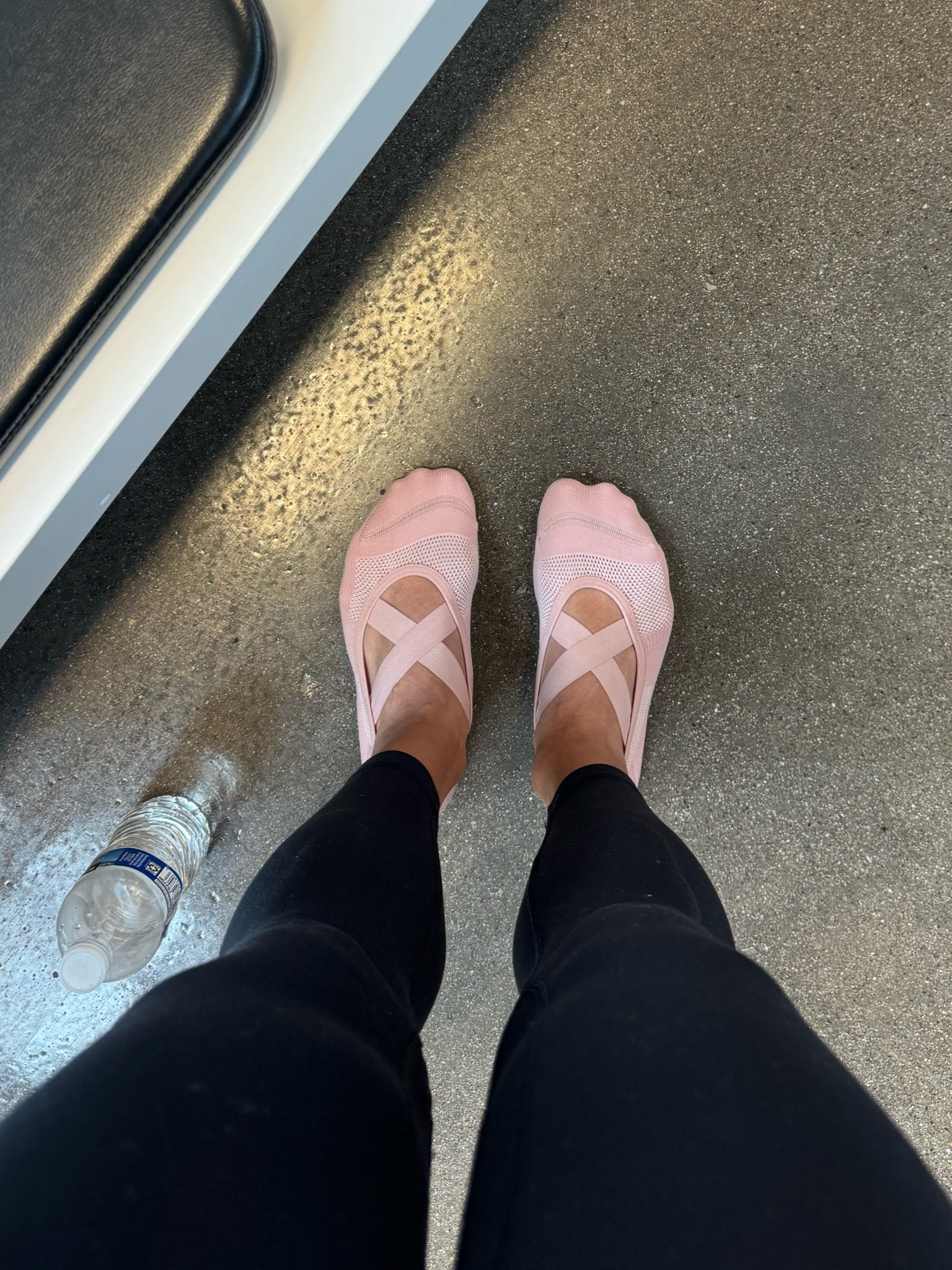 Cute socks for #pilates or #barre 


#LTKFindsUnder50 #LTKActive #LTKGiftGuide