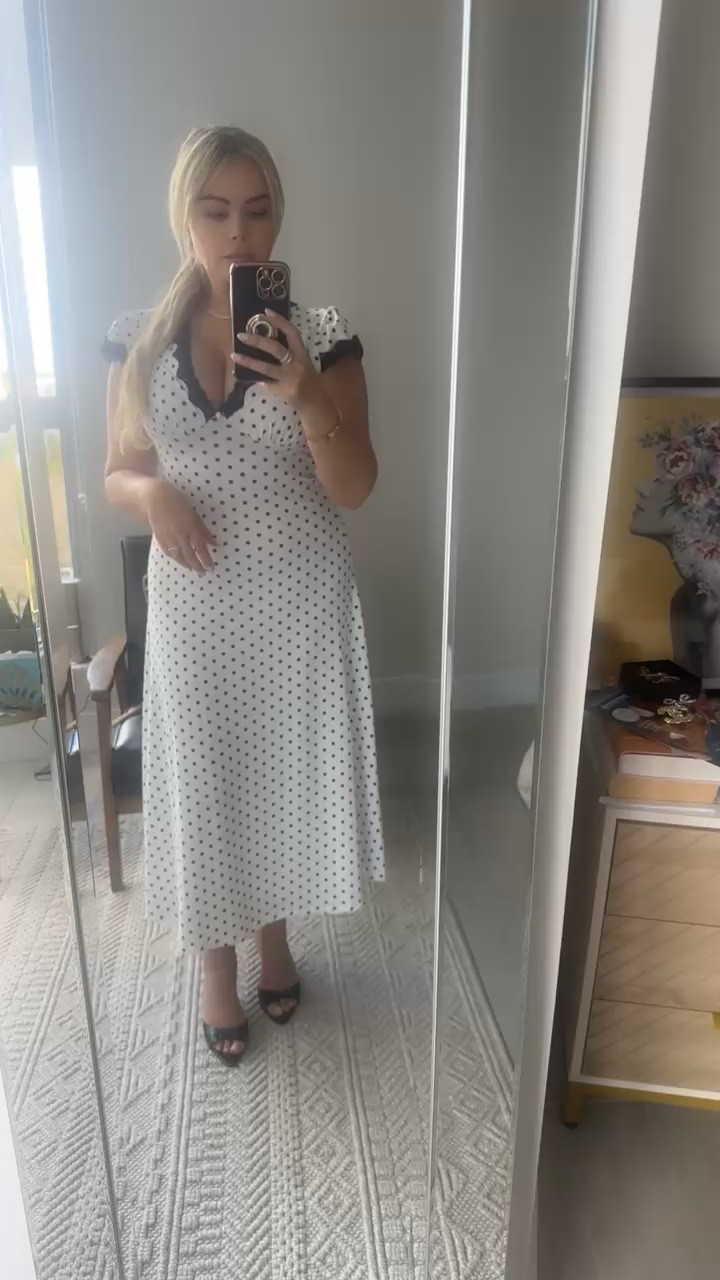 Polka dots are in for Spring / Summer #polkadot #trending 

#LTKOver40 #LTKootd #LTKgrwm