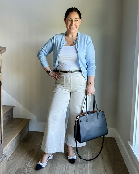 Midsize Summer Outfit

Fit tips: bodysuit tts, L // sweater size up to button wearing L // pants size up if inbetween, 14

Summer outfit  summer  summer fashion  midsize style  midsize fashion  business casual workwear  midsize workwear  the recruiter mom  

#LTKSeasonal #LTKStyleTip #LTKMidsize
