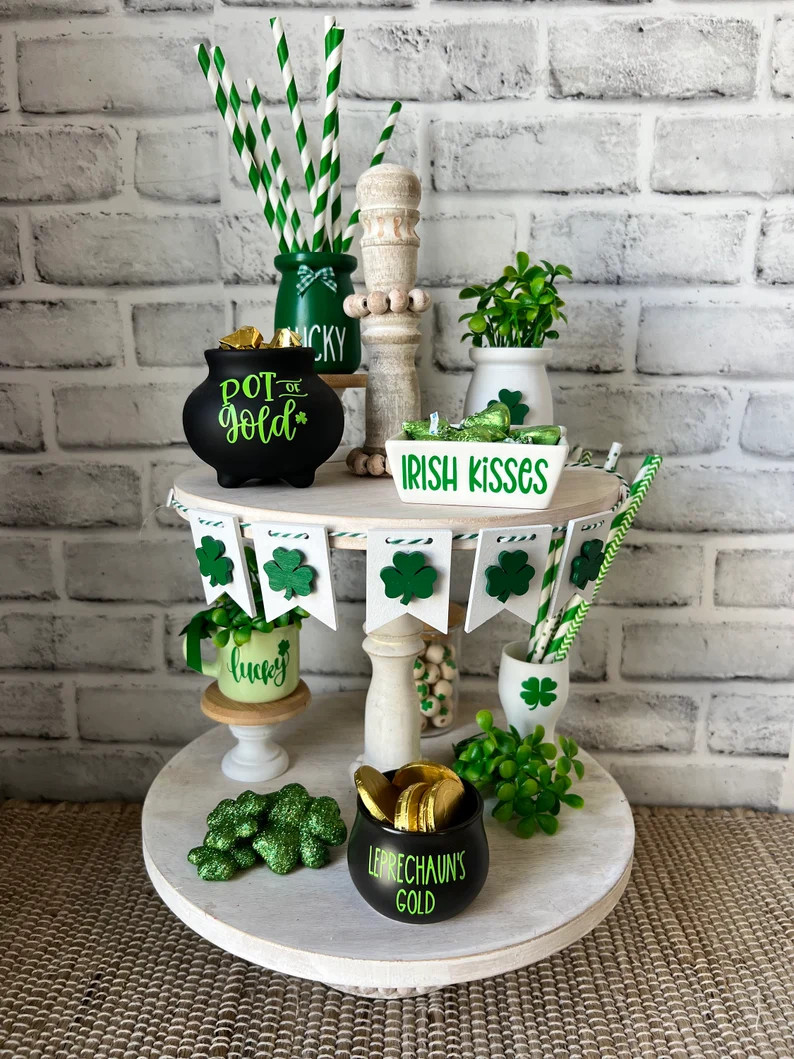 St Patrick's tiered tray, St. Patrick's Day tiered tray decor, irish kisses, tiered tray accessor... | Etsy (US)