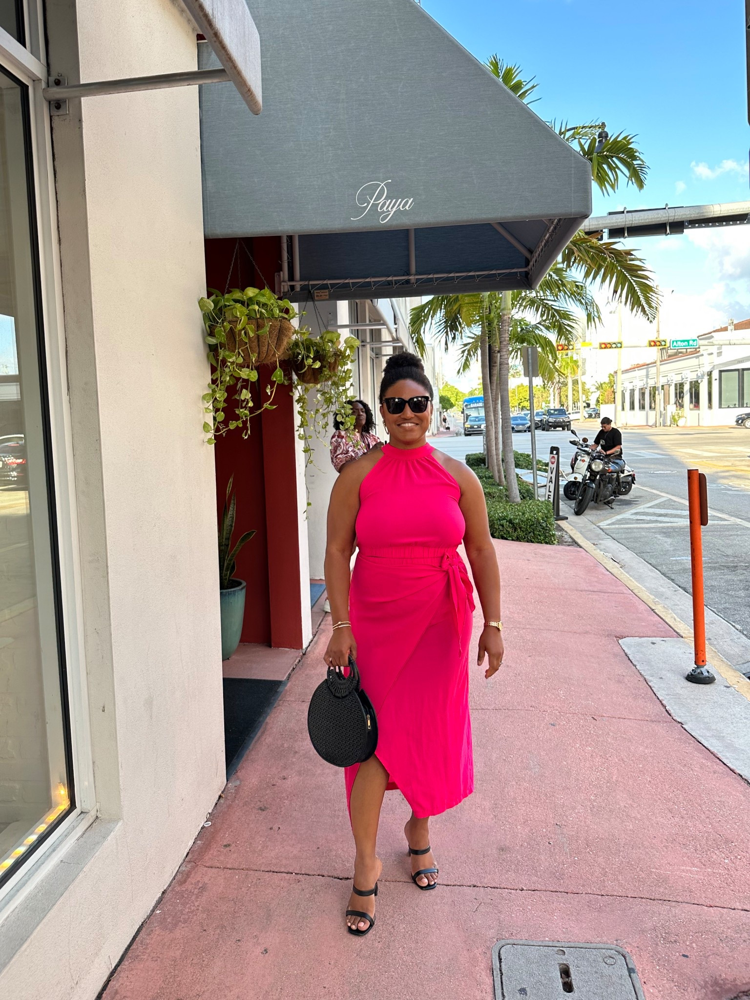 Midsize summer outfit | wearing large | midsize vacation outfit 
midsize travel outfit
Midsize two piece set

#LTKTravel #LTKMidsize #LTKFindsUnder50