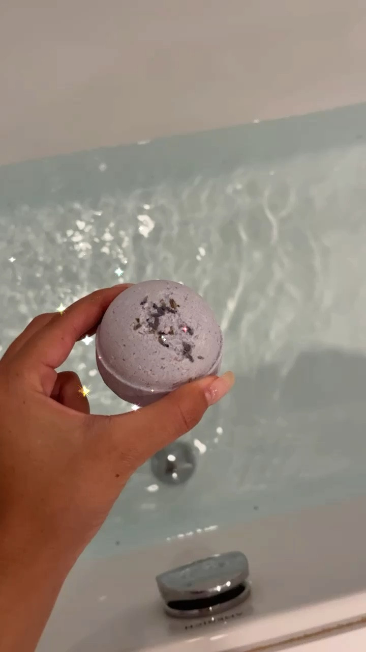 Fun gift idea for her🫧🛁 

Lavender bath bomb, bath bombs, gift guide, stocking stuffer, gift for friends, cute gifts, beauty lover

#LTKfindsunder50 #LTKGiftGuide #LTKHoliday