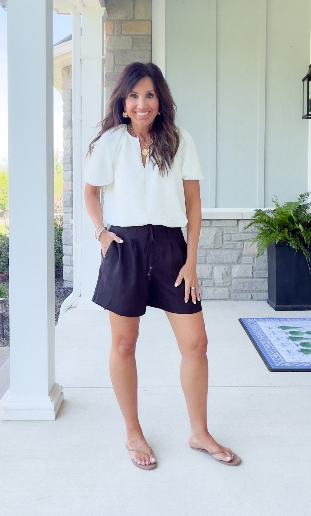 New Arrivals from Kohl’s, and they’re all on sale!
Top- XS
Shorts - 4
Use code BUY15 at checkout 

#kohls #KohlsPartner @kohls 

#LTKSaleAlert #LTKOver40 #LTKSeasonal
