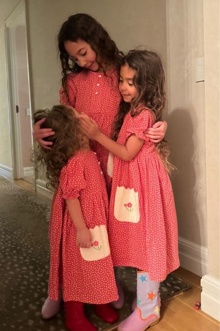 Happy Tuesday ❤️ The girls are wearing the cutest matching dresses