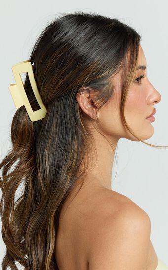 Delia Hair Clip - Rectangle Hair Clip in Butter Yellow | Showpo (US, UK & Europe)