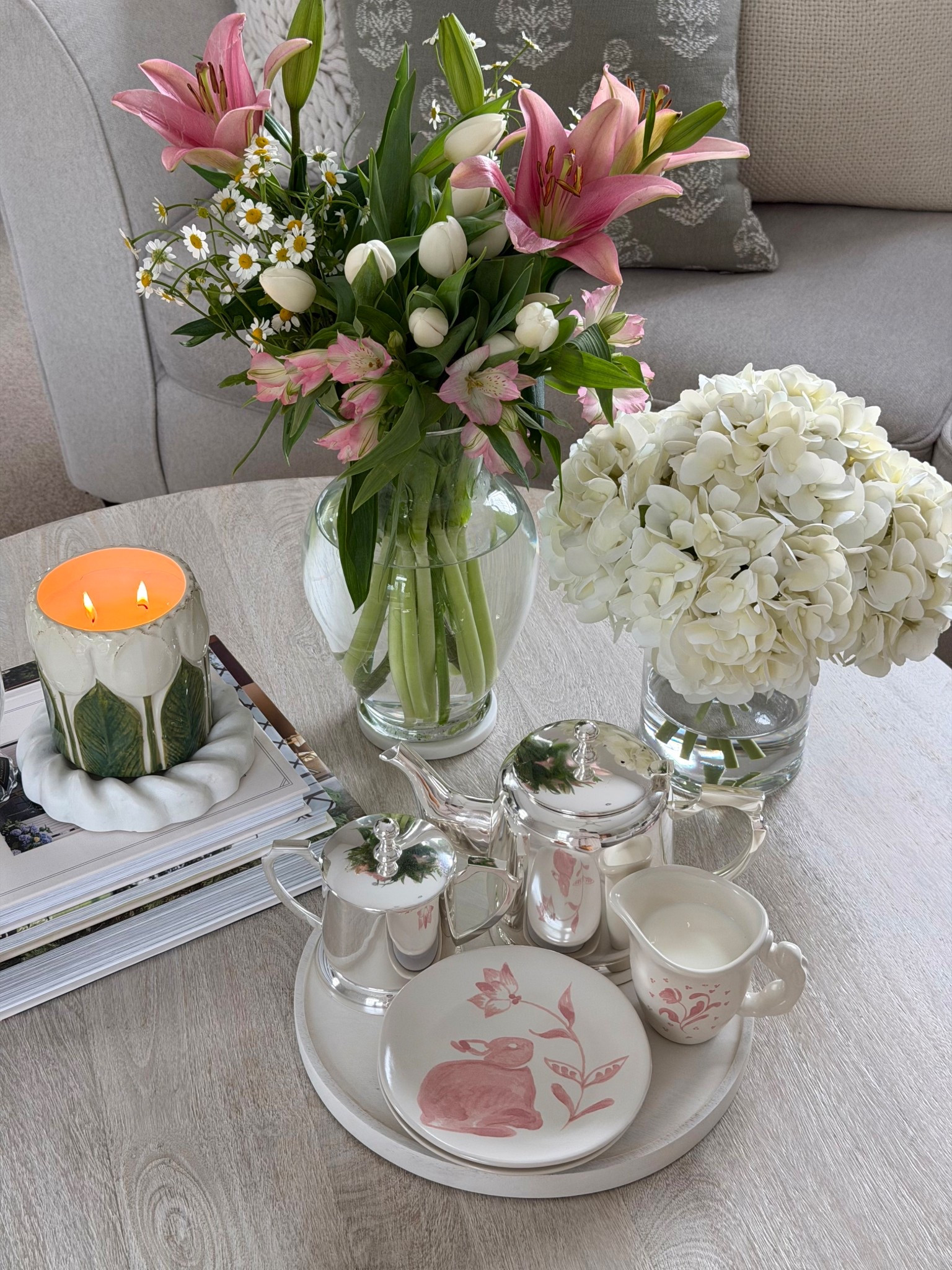 Spring decor refresh featuring a new favorite to my teaware collection, this silver teapot and matching sugar bowl 🫖 #springdecor #springhome #spring #easter #easterdecor #homedecor #teapot


#LTKSaleAlert #LTKSeasonal #LTKHome