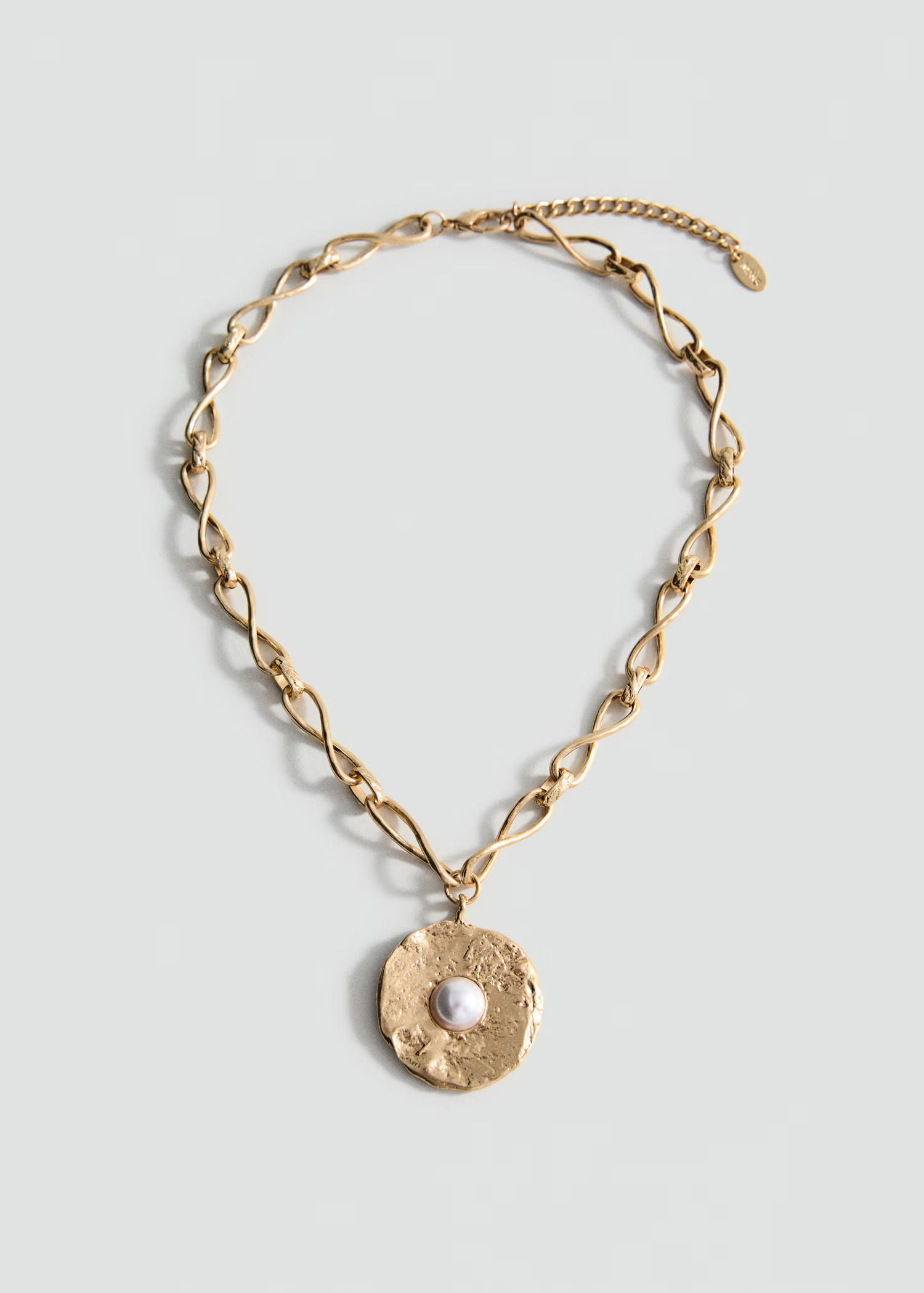Combined circle pendant necklace - Women | MANGO United Kingdom | MANGO (UK)