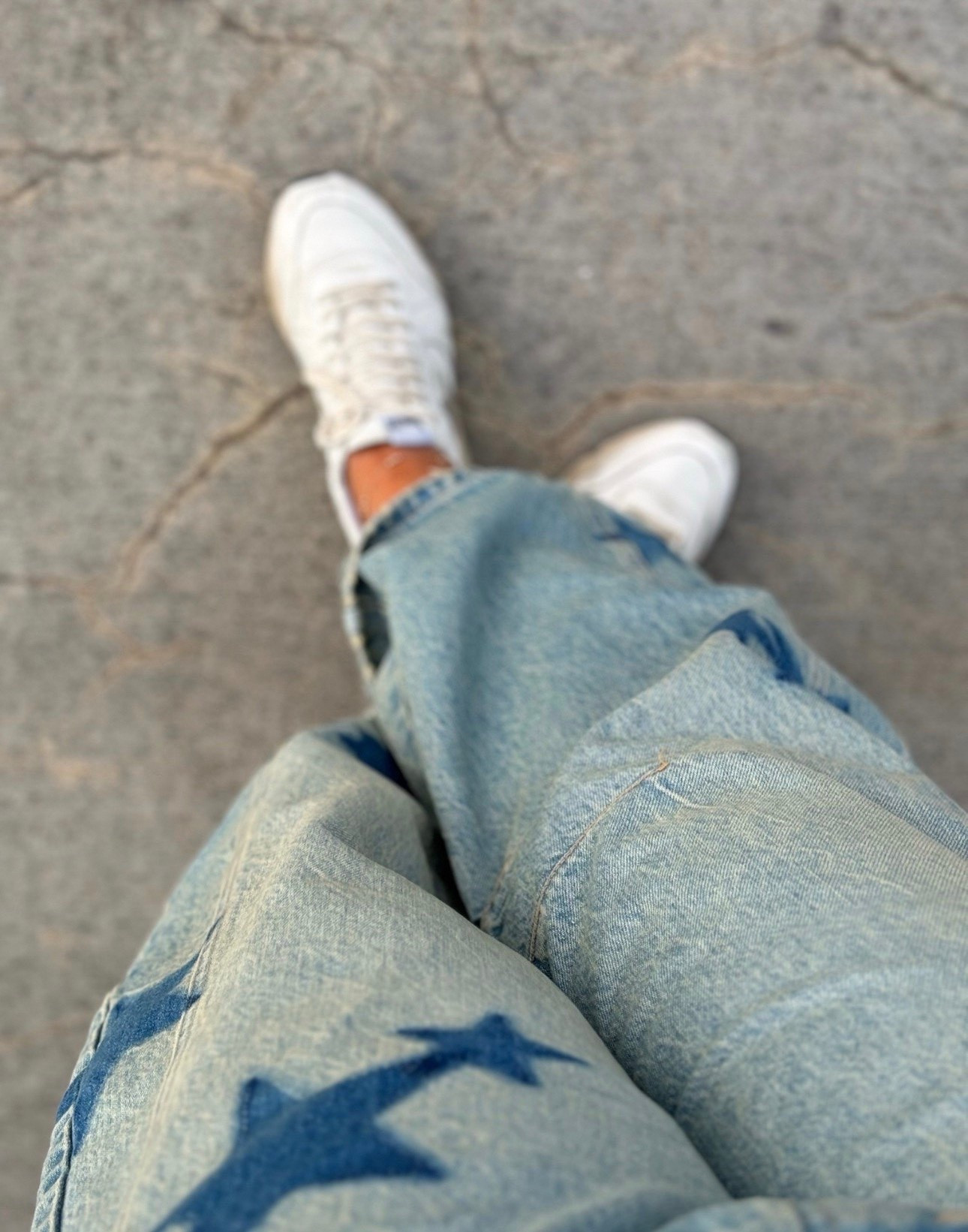Some of my fav jeans 😍

Outfit 
Fall 
Summer 
Jeans 
Wide leg

#LTKgrwm #LTKootd #LTKMidsize