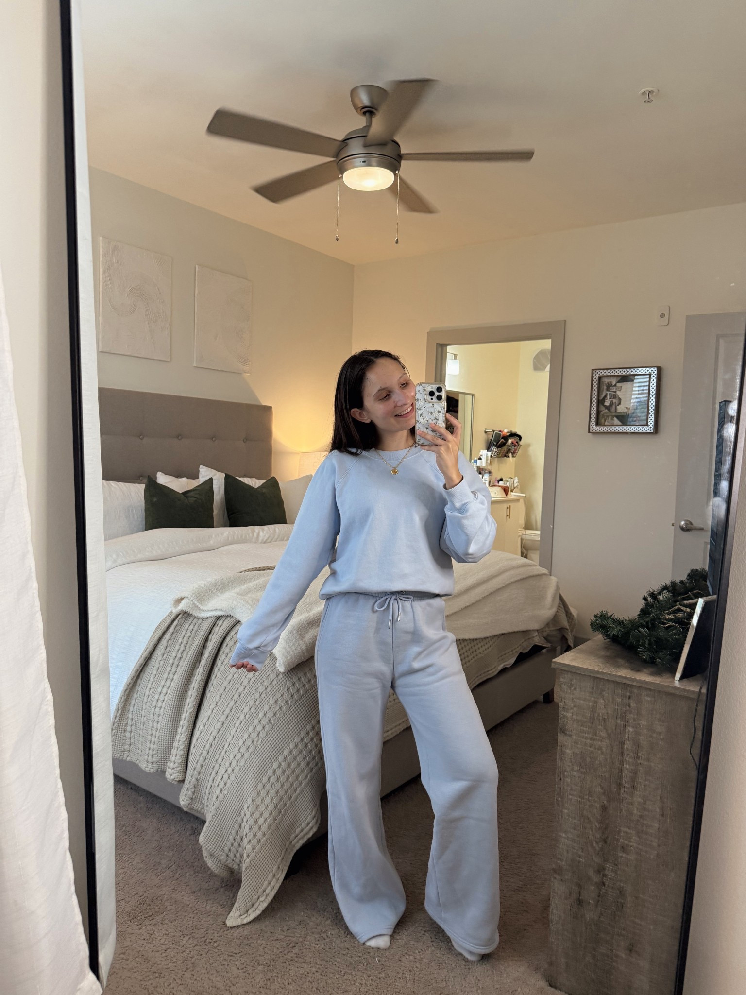 exact color is no longer available but restocked in new colors!
pants - XS short, sweatshirt - linking similar but wearing XS

#LTKSaleAlert #LTKFindsUnder100 #LTKFindsUnder50