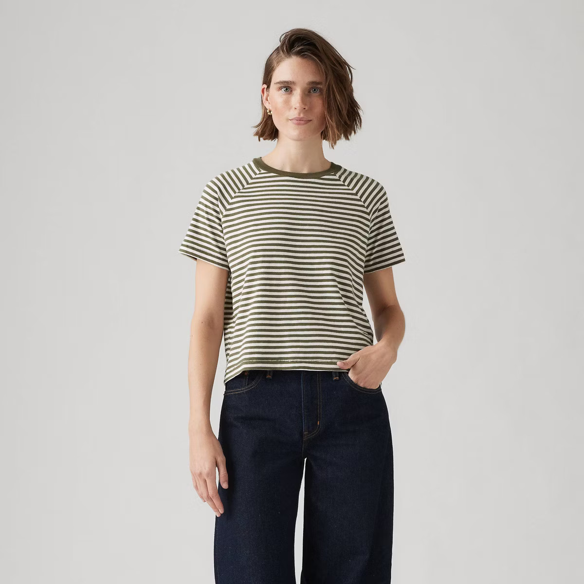 Levi's® Women's Game Day T-Shirt - Ivy Green/White Striped XS | Target