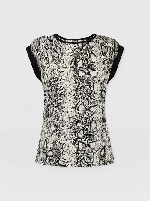 Turn Up Contrast Tee - Cream Snake | Saint + Sofia