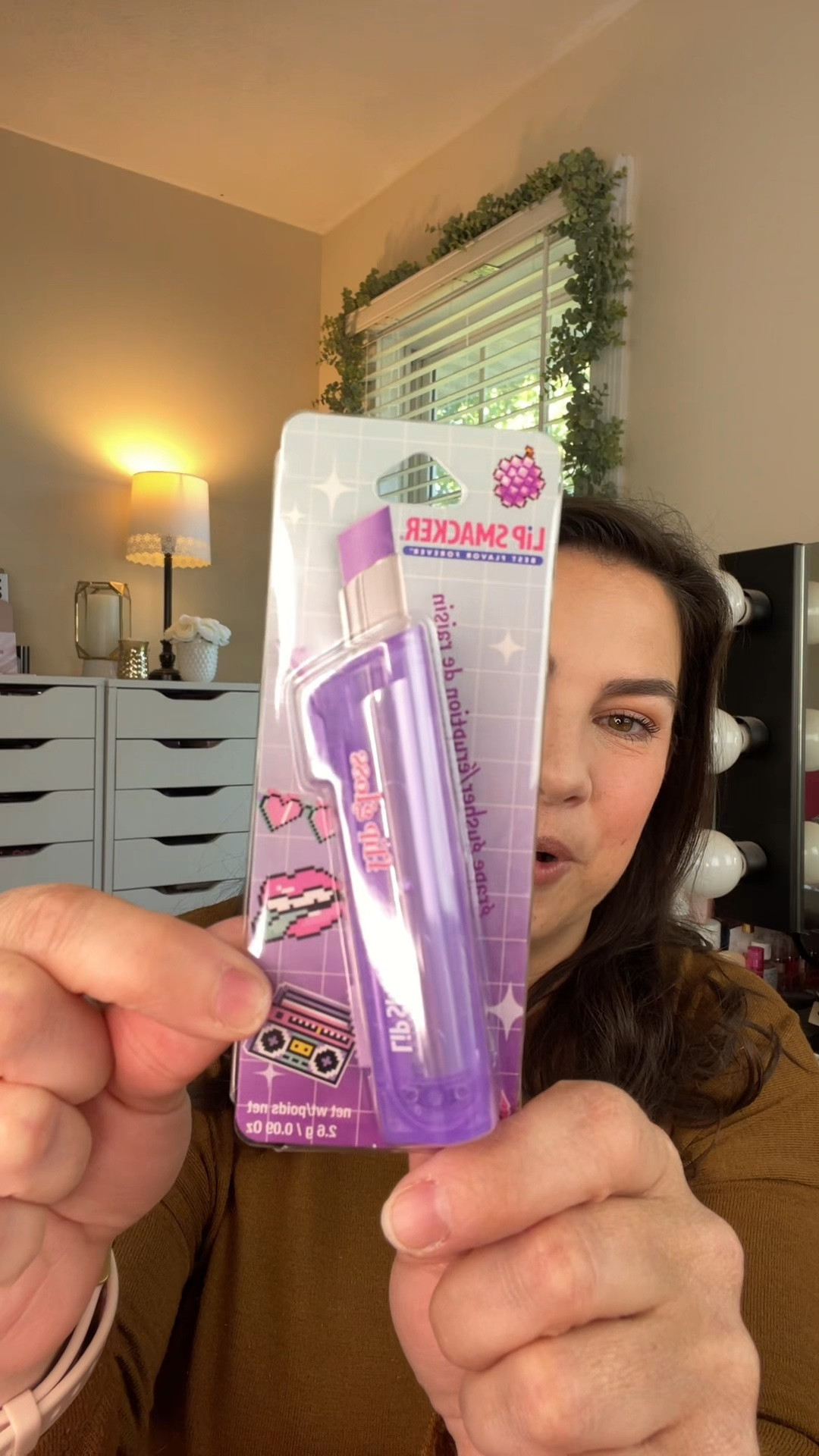 Trying Flip Gloss!