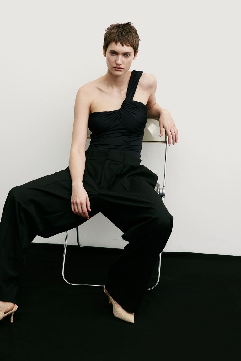 One-shoulder Thong Bodysuit - Black - Ladies | H&M US | H&M (US + CA)