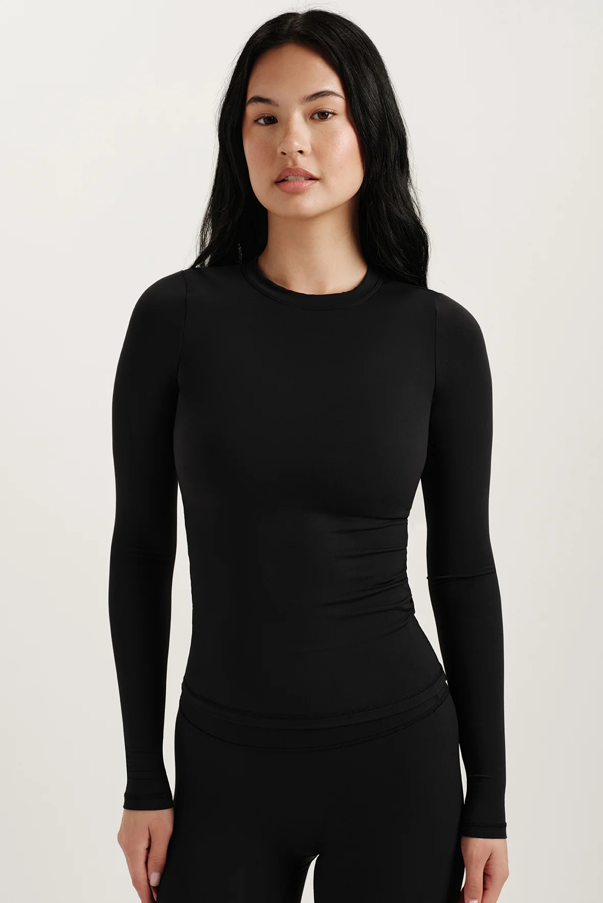AIRLUXE BREATHE LONG SLEEVE - ONYX | SET Active