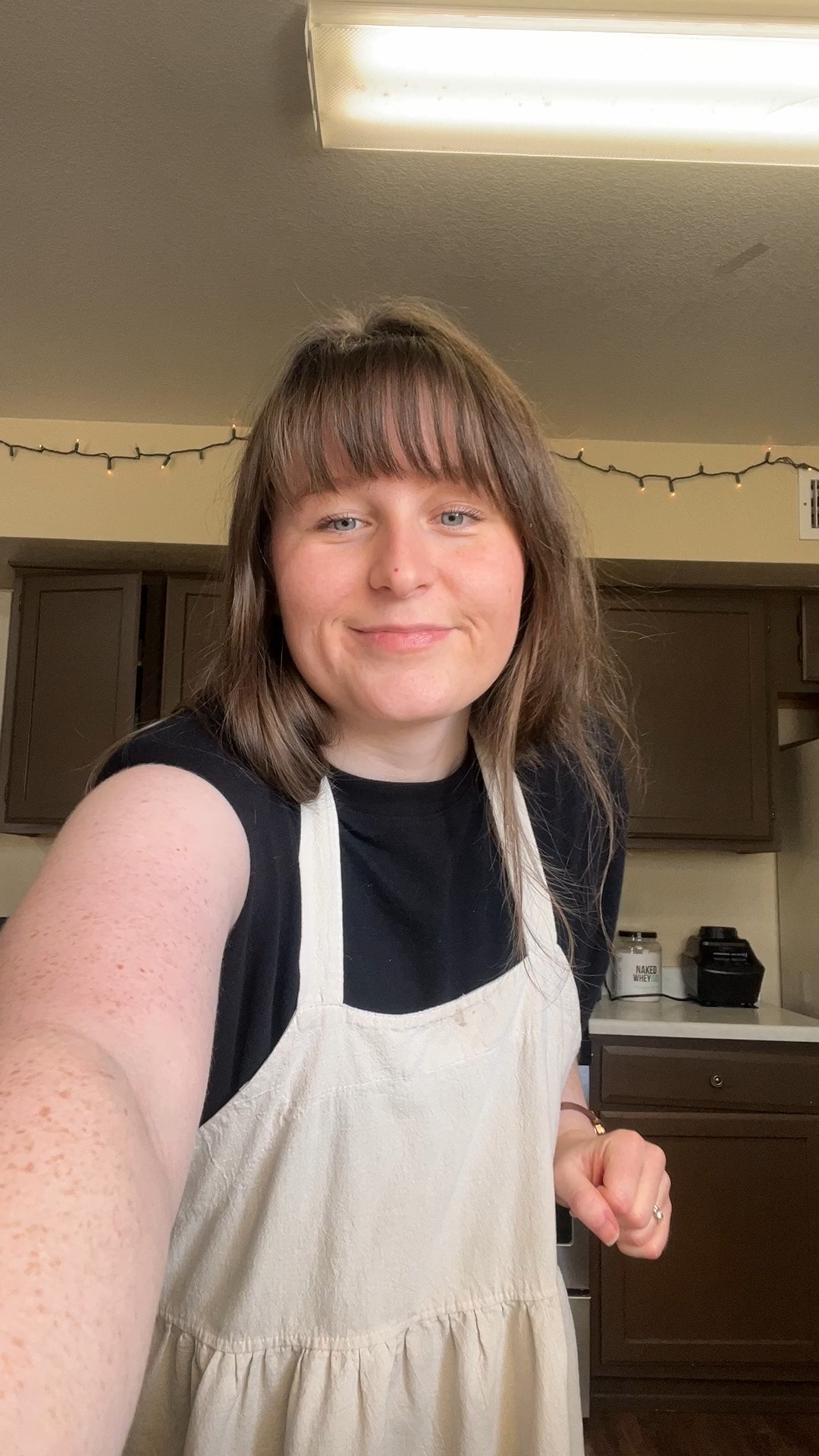 one of my favorite cotton linen aprons from amazon!! it’s crossback, has pockets, and is so nice to slip in and out of!!



#LTKFindsUnder50 #LTKHome #LTKStyleTip